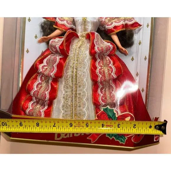 RARE Holiday Barbie 1997 Green Eyes Happy Holidays Special Edition NIB RARE Holiday Barbie 1997 Green Eyes Happy Holidays Special Edition NIB